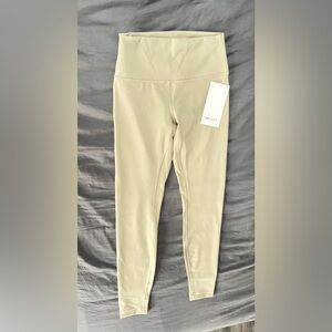 NWT Lululemon Wunder Train HR Tight 28”